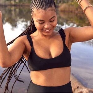 NWT Aerie Scoop Ruffle Bikini Swim Top